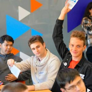 В 2025 году работодатели Омской области активно участвовали в профориентационных мероприятиях и пилотном проекте по маршрутизации молодежи